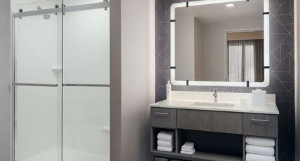 Homewood Suites by Hilton Raleigh/Downtown Room Type - 2QN HEARING ACC STUDIO