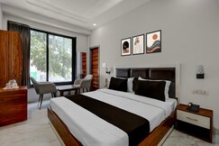 Super Collection O Kharar Bus Terminal Formerly HotelKamboj