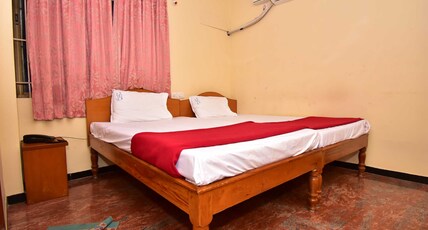 Hotel Royal Park Room Type - Double Deluxe Non A/C