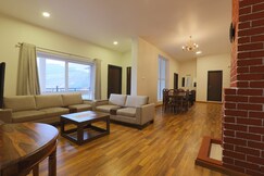 The Skyline Abode Ooty