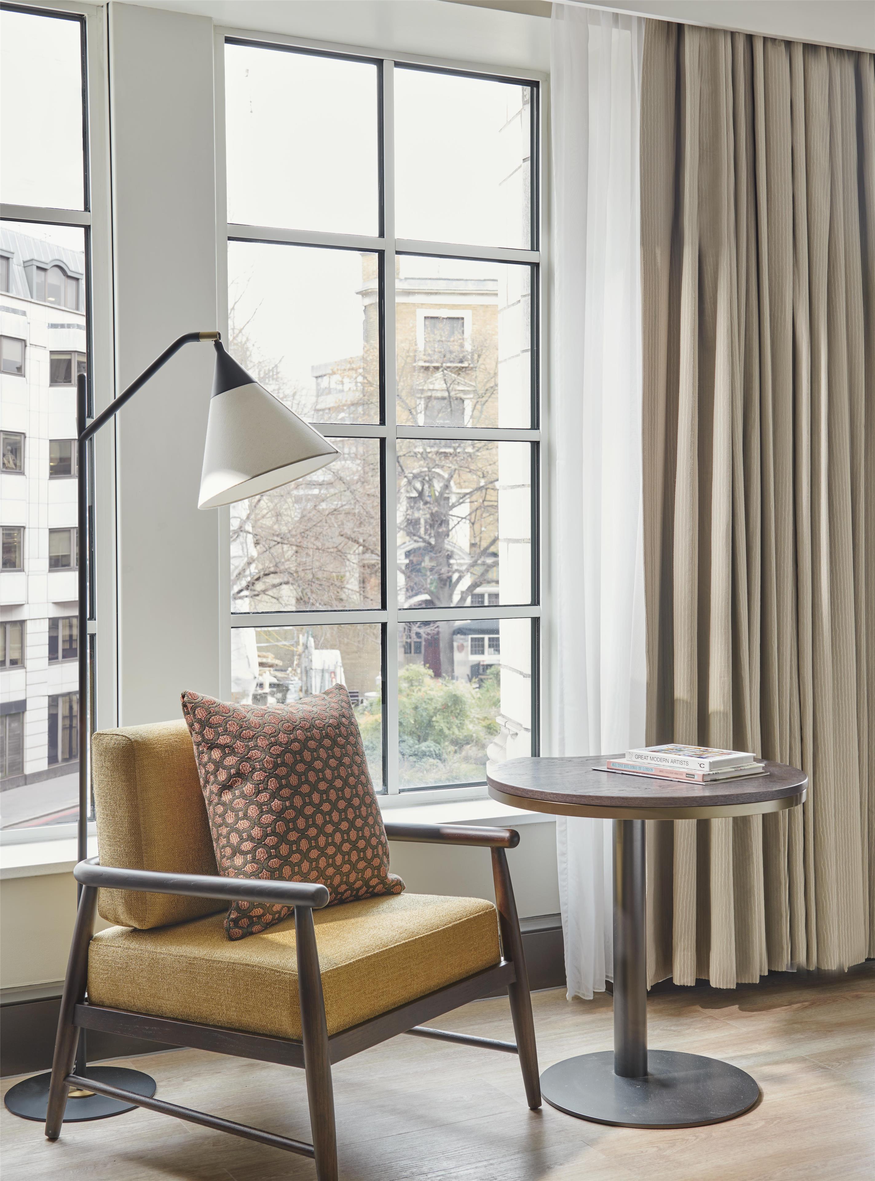 Hyatt Regency London Blackfriars - Tap to explore photos
