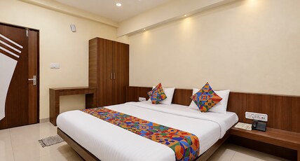 FabHotel La Banian, Bombay Hospital Room Type - Family Room