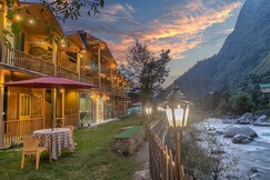 The Brightside Resorts Tirthan A Riverside Hotel