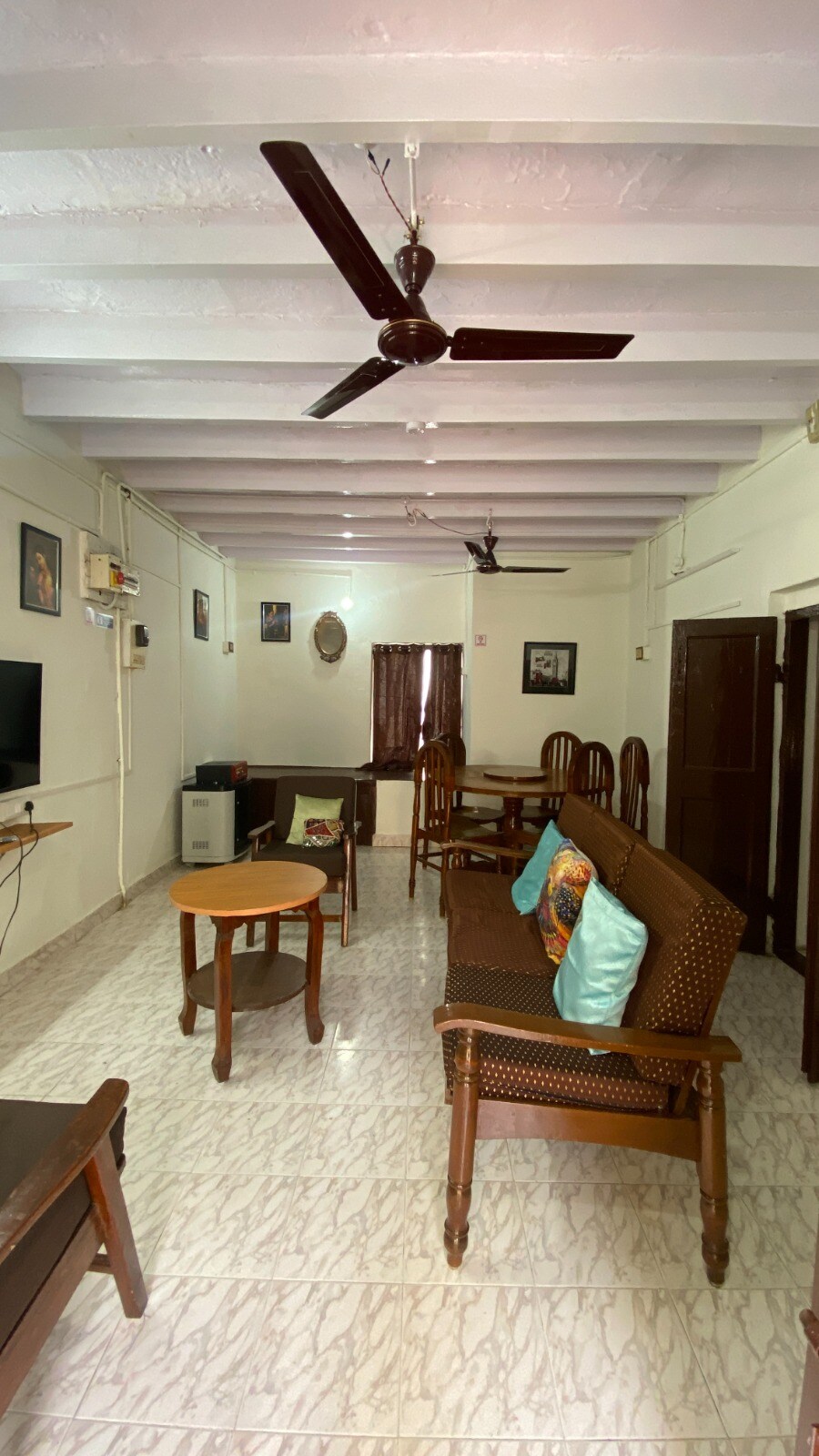 ALA 2 - 2Bed 1Bath at Alandur - 15 Mins to Airport - Tap to explore photos