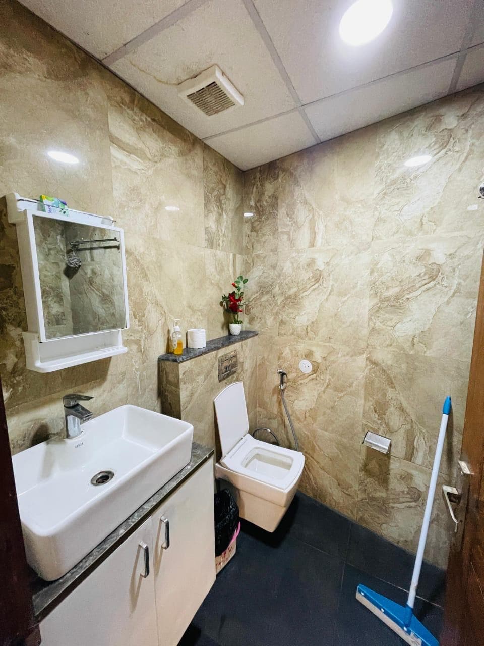 Cozy Studio in Noida High Rise View - Tap to explore photos