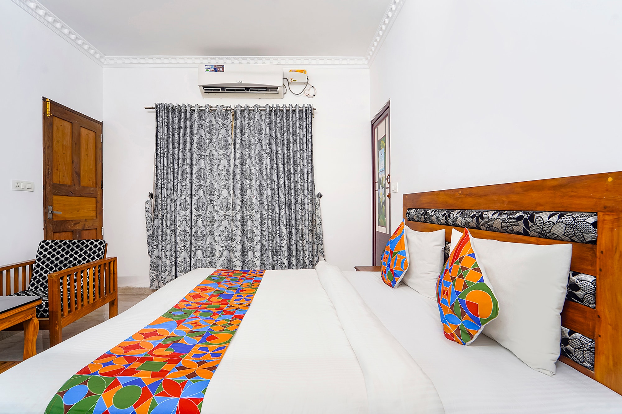 Fabhotel Star Inn Plus - Nr. Kovalam Beach - Tap to explore photos