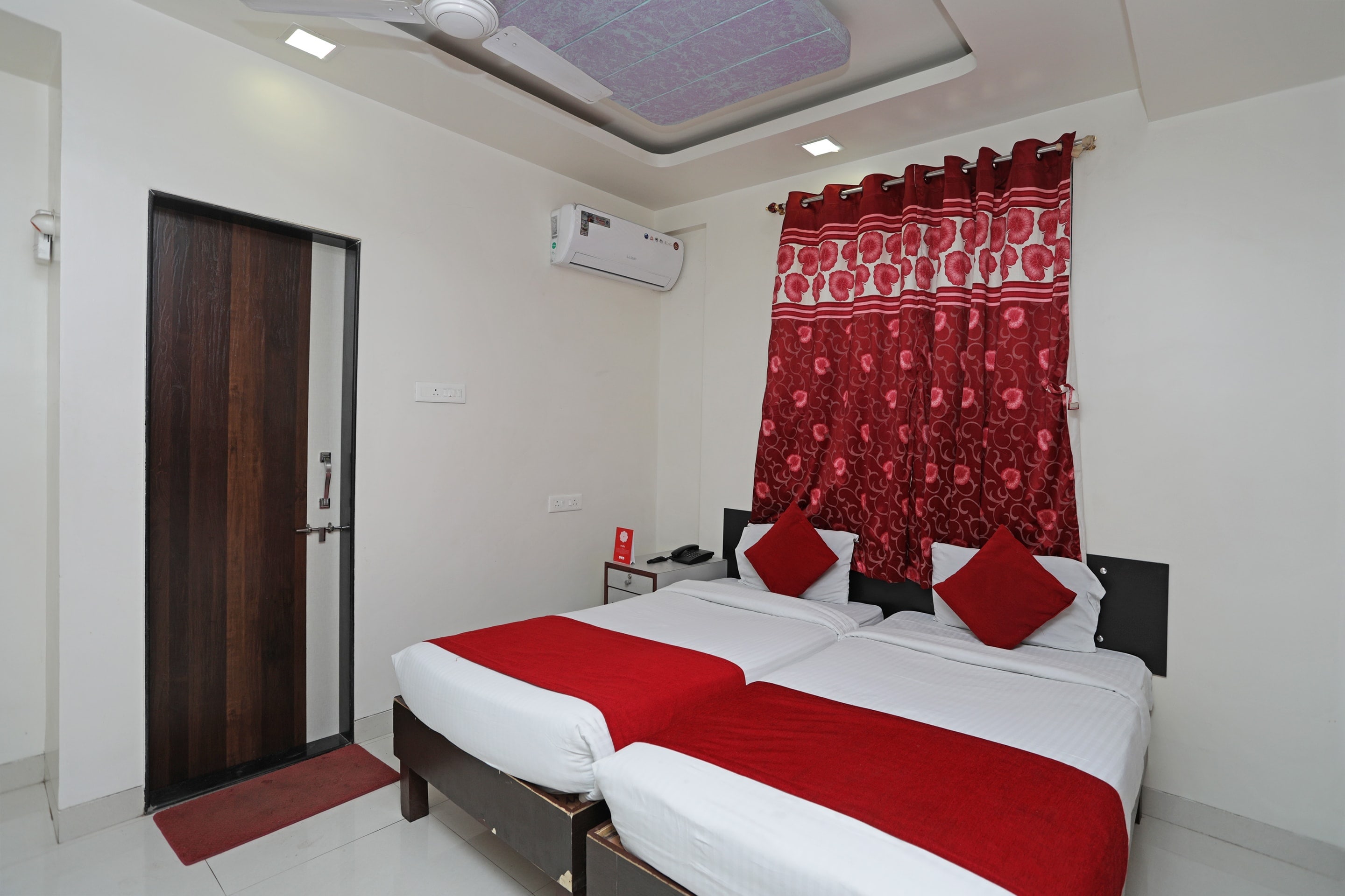 Hotel O Galaxy Apartments - Tap to explore photos