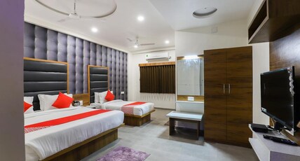 Hotel Aagman Room Type - THREE BED FAMILY ROOM