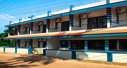 Dersy Beach Resort Agonda Room Type - Executive rooms