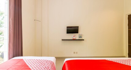 Hotel O Travel-inn Room Type - Indonesia Suite Triple
