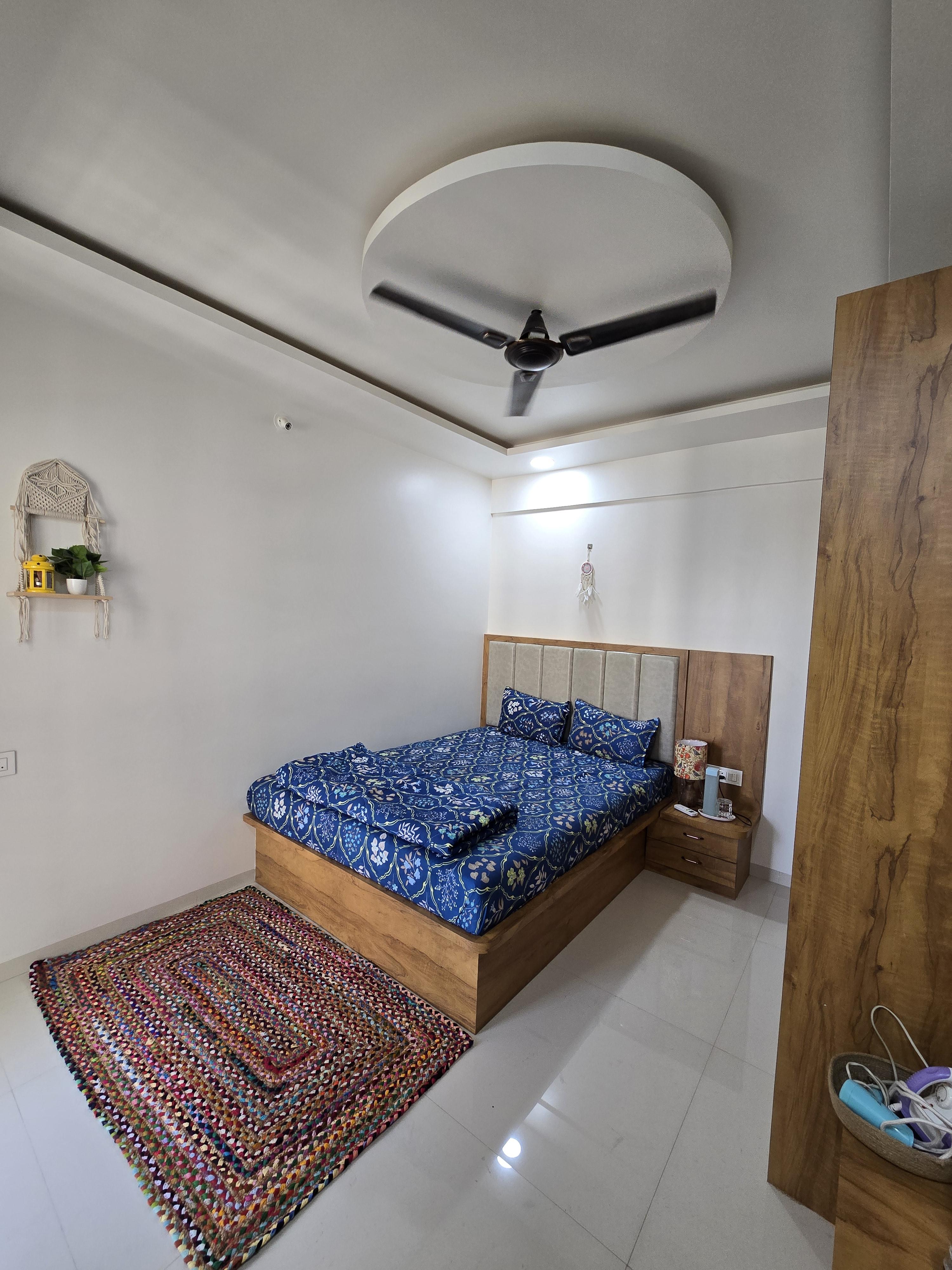 Nesting Nook 2BHK Apartment | Top Floor Scenic Retreat - Tap to explore photos