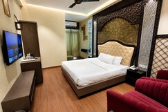Address of Sunrise Hotel