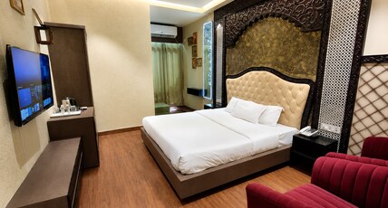 Sunrise Hotel Room Type - Suite Room