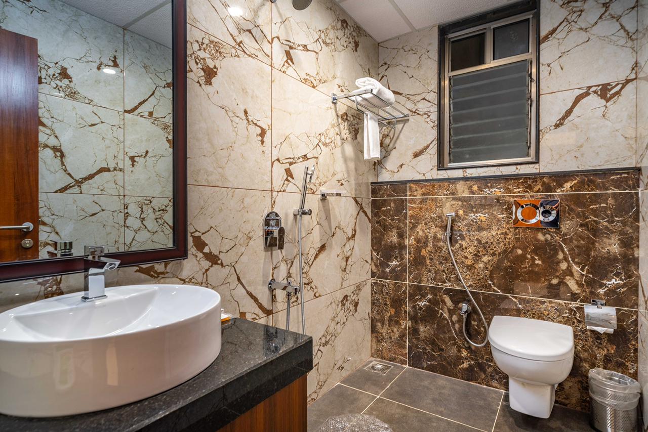Zoris Boutique Hotel - Tap to explore photos