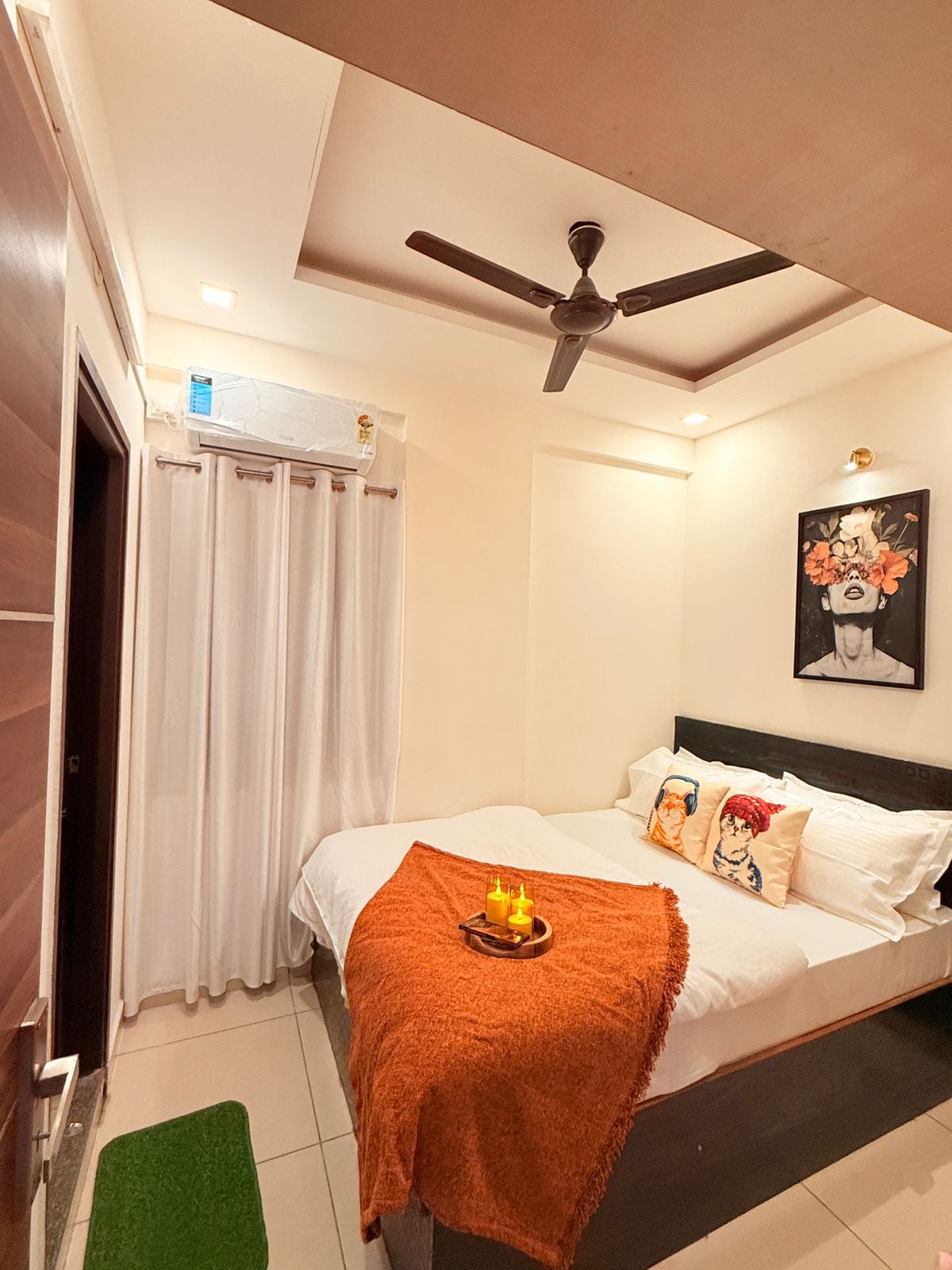 Jacuzzi 1BHK Suite in Koramangala | Lift | AC - Tap to explore photos
