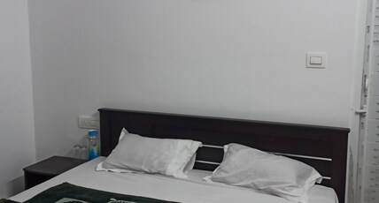 Rehmans Home Stay Room Type - Bedroom 4