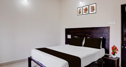 Collection O Sunset Point PB Road Dharwad Formerly Crystal Resort Room Type - Classic