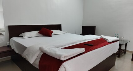 Rajasthani Rajwadi Hotel & Restaurant Room Type - Deluxe Ac Room