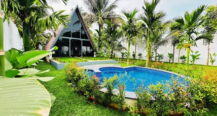 Vanasiri Resort by Travent Mug. Room Type - Villa Masai