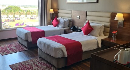 Ramada by Wyndham Gandhidham Shinay Room Type - 1 Twin Bed, Executive Room, Non-Smoking