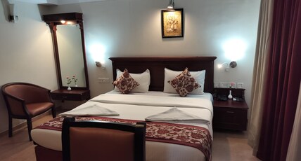 Hotel Seven Hills Room Type - Deluxe AC Room