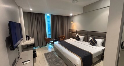 Hotel Shri Anand Vilas Room Type - Super Deluxe Room