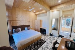 Samarth kasauli Hills | 2Km From Mall Road