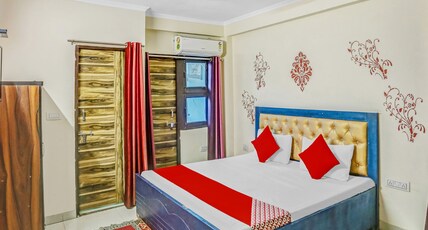 Super Hotel O Shankar Hotel Ghaziabad Railway Station Room Type - Classic