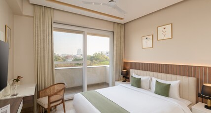 Foxtrail, Sector 42 - AM Hotel Kollection Room Type - Deluxe King With Balcony
