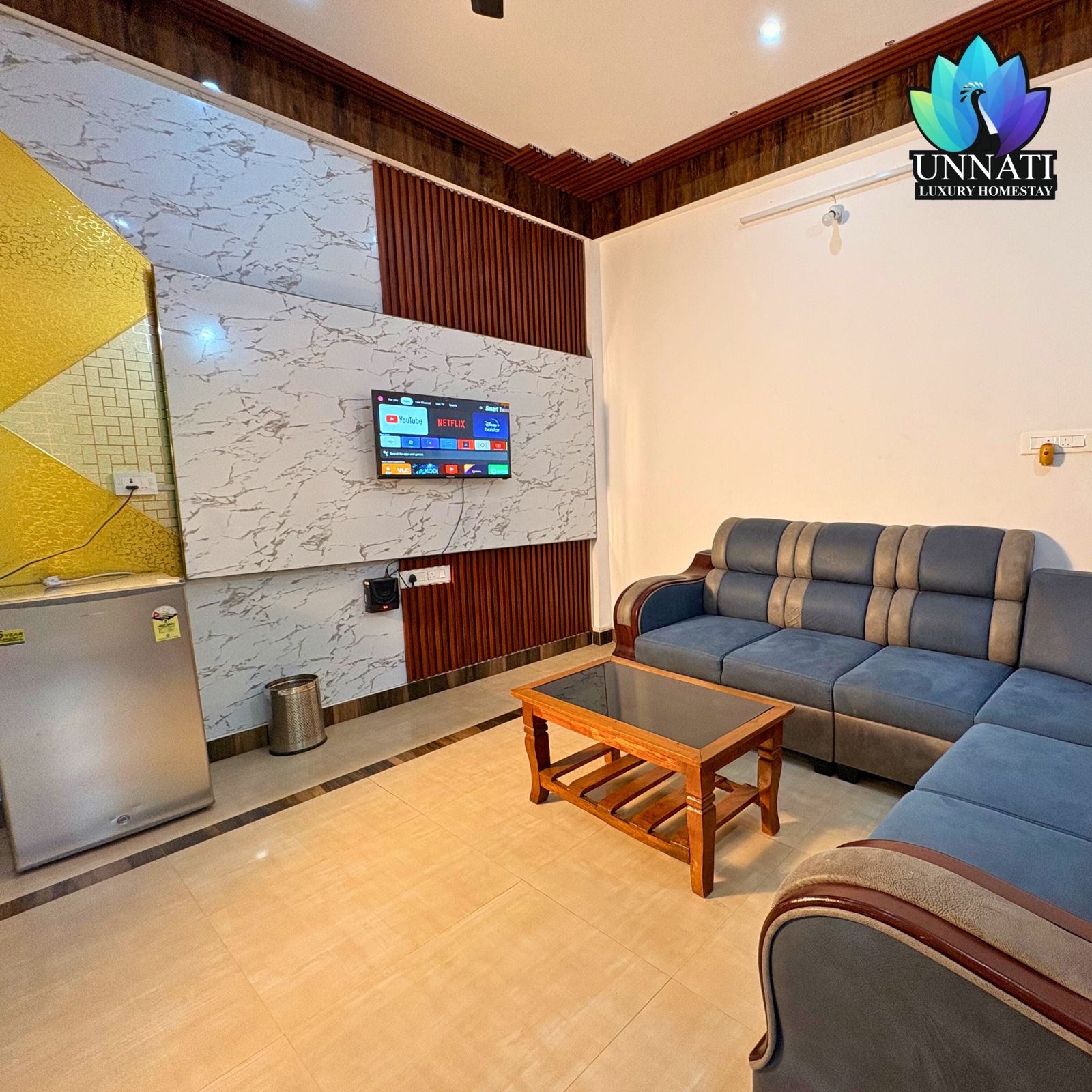 Unnati Luxury Home Stay - Tap to explore photos