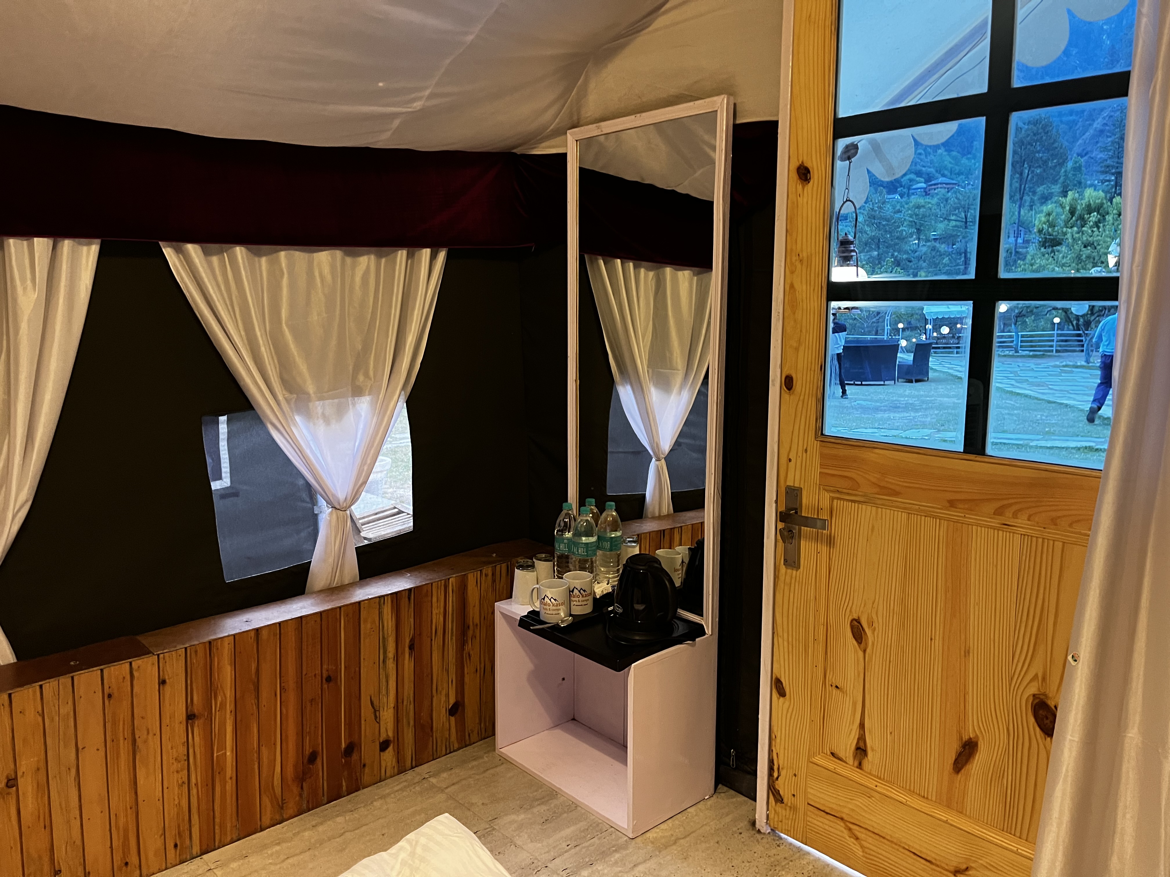 Chalo Kasol | Riverside Cottage & Tents - Tap to explore photos