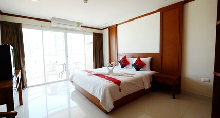 Phu View Talay Resort Pattaya Room Type - Standard City View