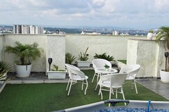 Hillview Penthouse