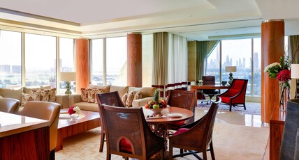 Raffles Dubai Room Type - Landmark Suite Skyline View