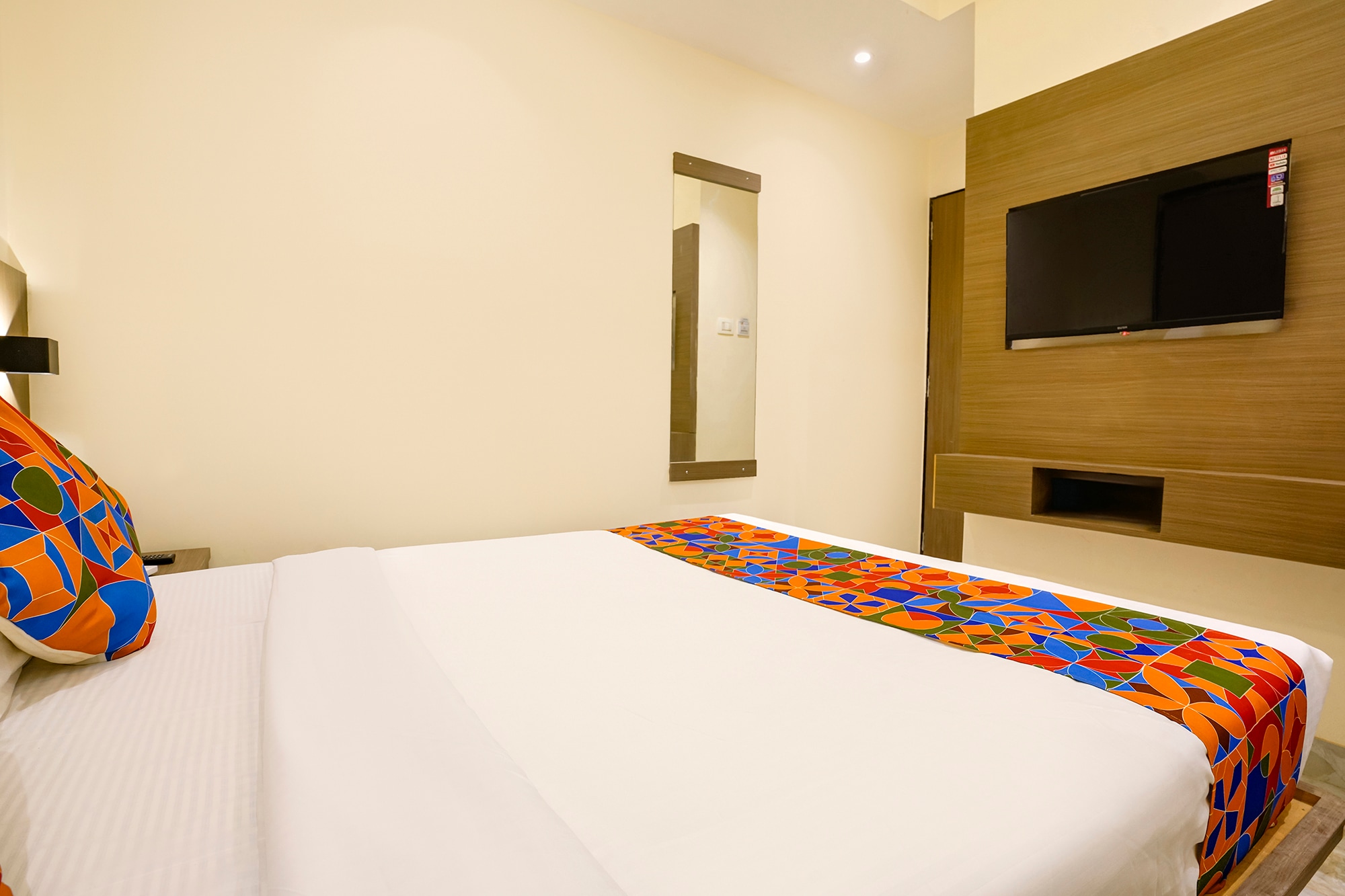 FabHotel Prime Palm Grove - Nr. BKC - Tap to explore photos