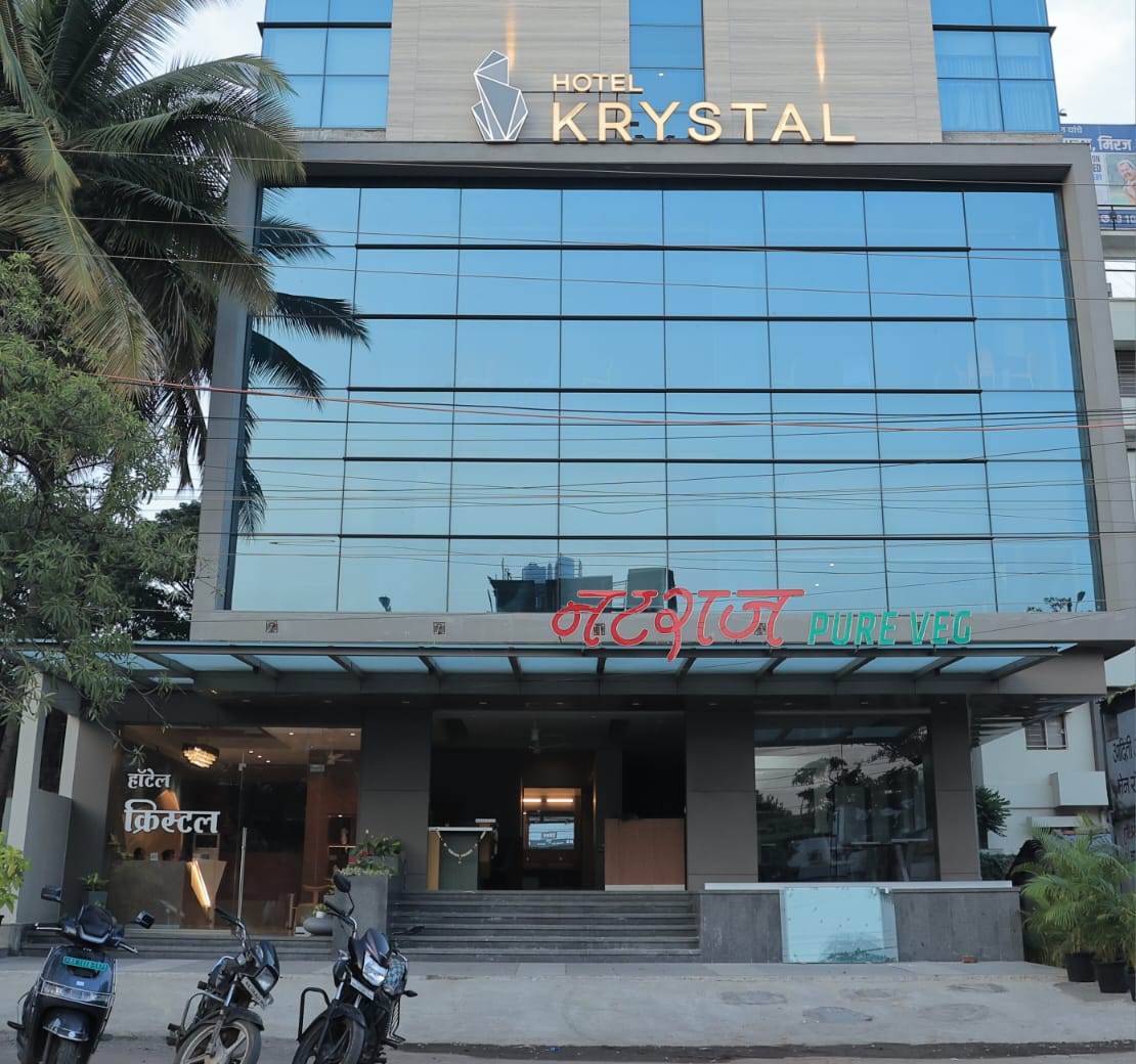 Hotel Krystal - Tap to explore photos