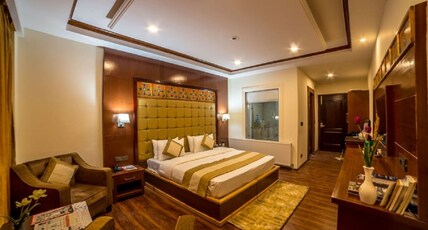 The Leh Near Main Market Room Type - Executive club Room