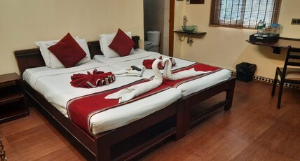 Hotel Transit Room Type - Deluxe Room
