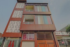 Hotel RK Grand Lucknow