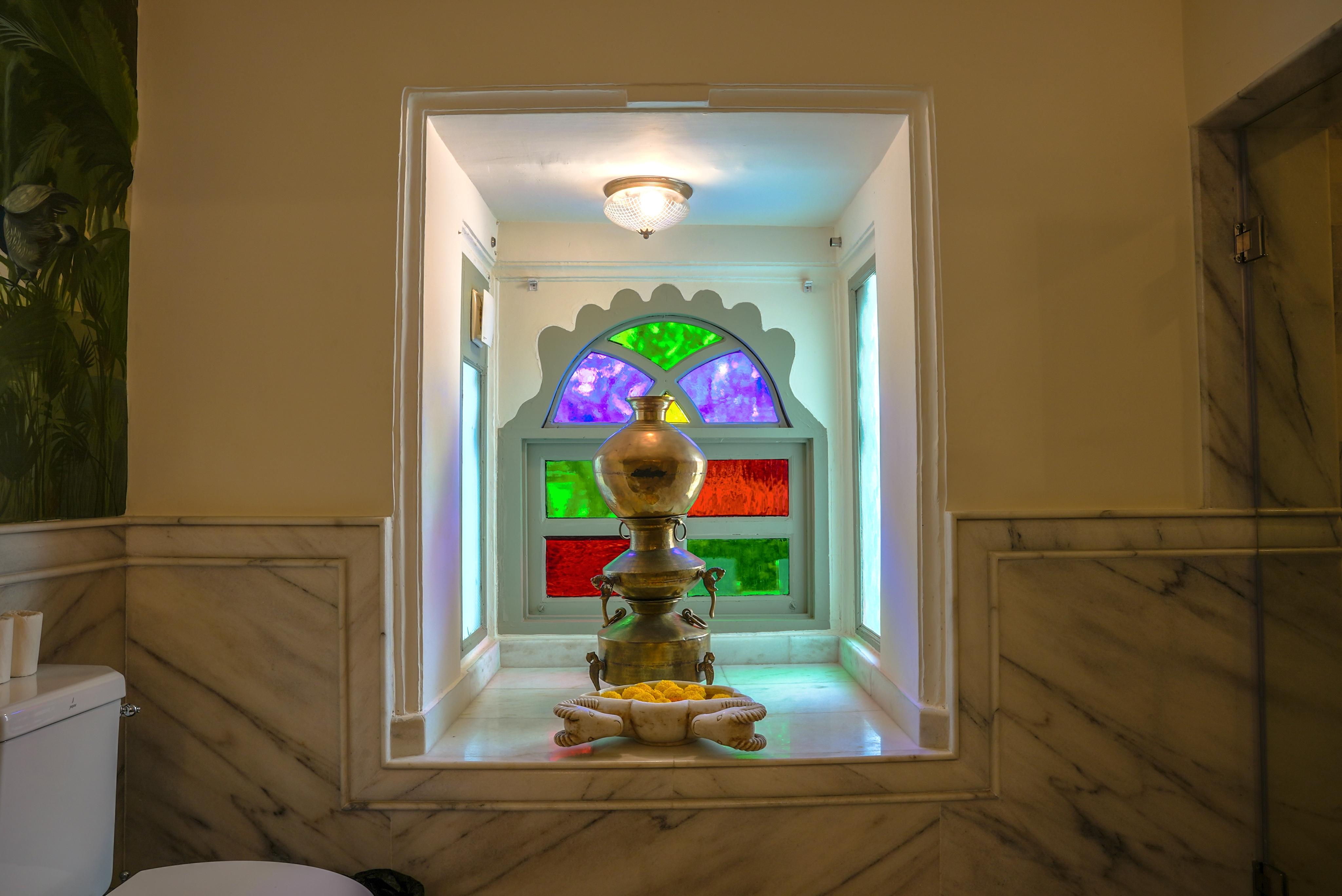 Hotel Amet Haveli - Tap to explore photos