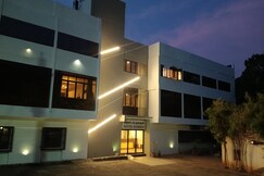 Hotel Kurinji