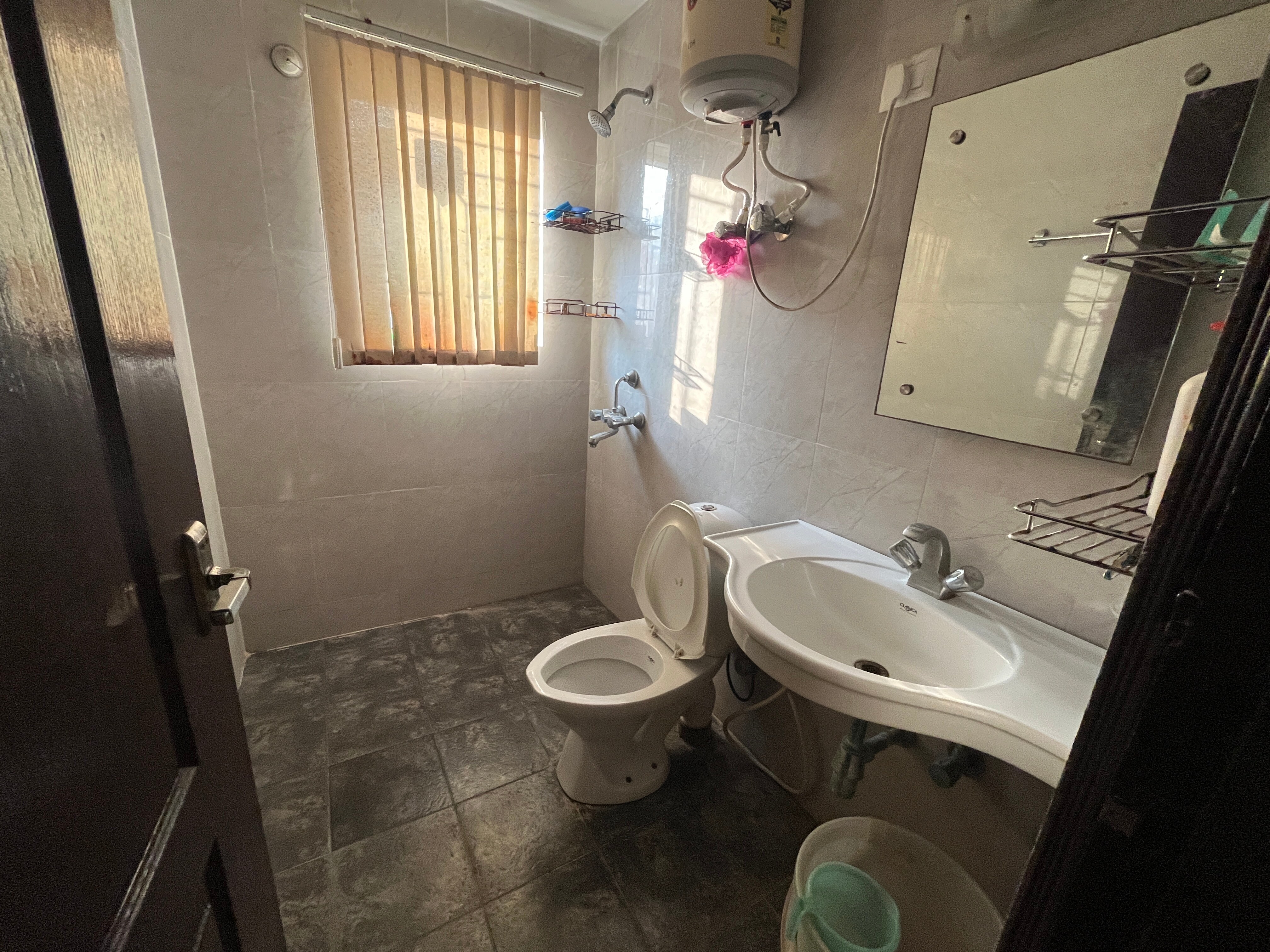 Shree Aramya Kunj Homestay - Tap to explore photos