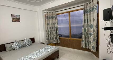 Misty Cliff Cottage  Kasauli Room Type - Deluxe Room