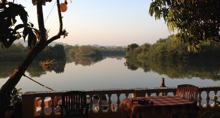 Serene Waters Homestay | Rooms & Pool Room Type - Riverfront Couple Room 4
