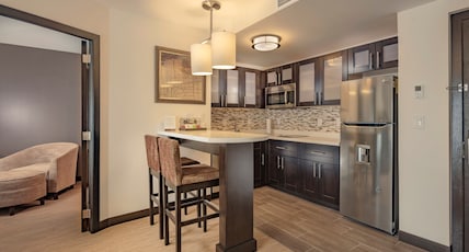 Staybridge Suites Silao Room Type - 1 King and 2 Queen 2 Bedroom Suite