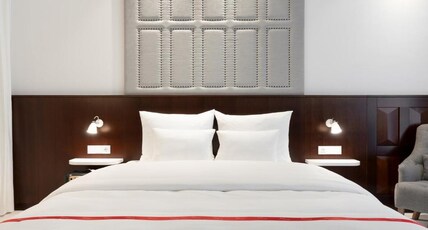 Ruby Louise Hotel Frankfurt Room Type - Lovely Room