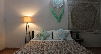 AVANA ROOMS NEAR ASHVEM BEACH Room Type - Studio - Kitchen Room