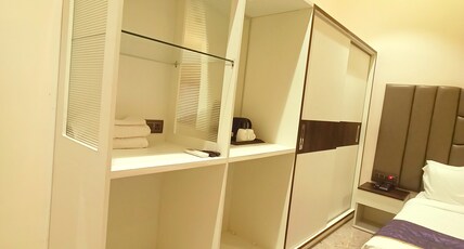 Radhamangal Colors inn Room Type - ROYAL SUITE