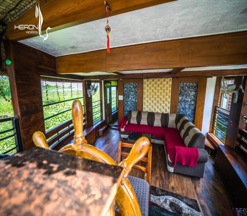 Kerala Marigot Cruise Houseboat - Tap to explore photos