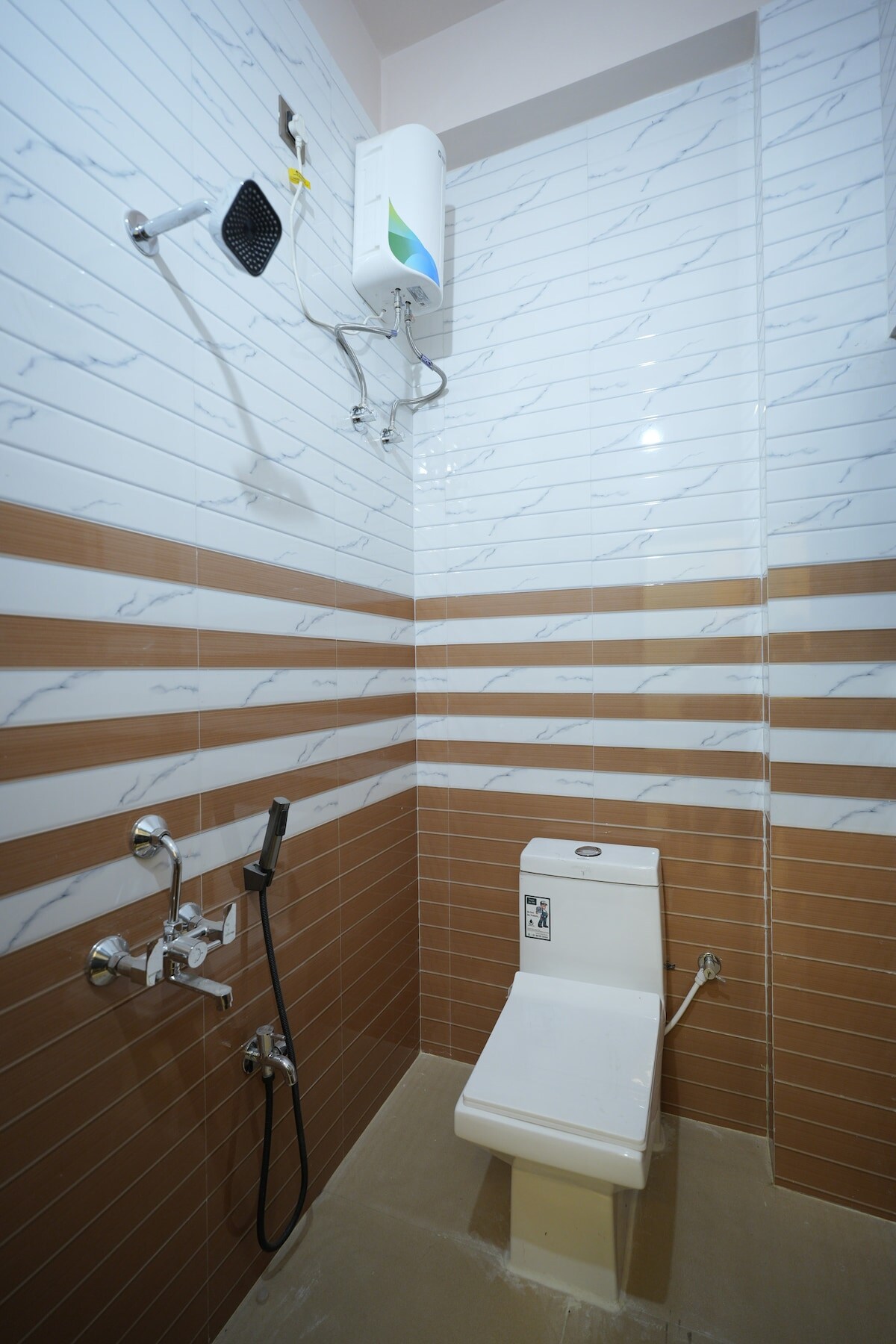 Private Studio Apartment Buddha Premium Homestay - Tap to explore photos